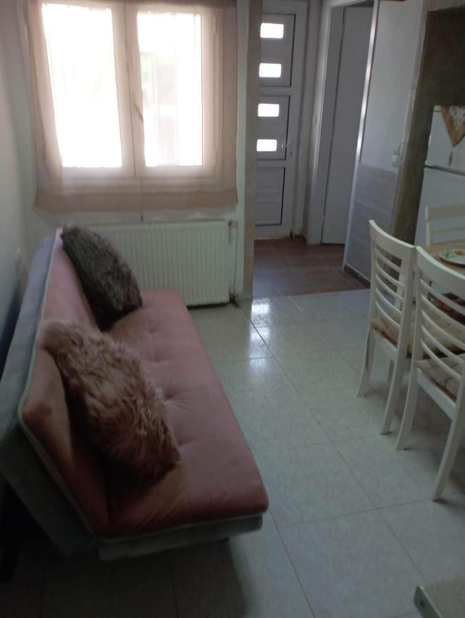 Artemis Apartment Near Athens Airport ภายนอก รูปภาพ